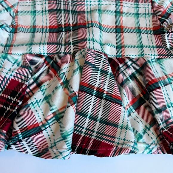 Black Rose Boutique Holiday Top - Picture 4 of 9